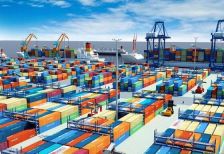 Cước vận tải biển phi mã, thiếu container: Doanh nghiệp Việt 'một cổ hai tròng'